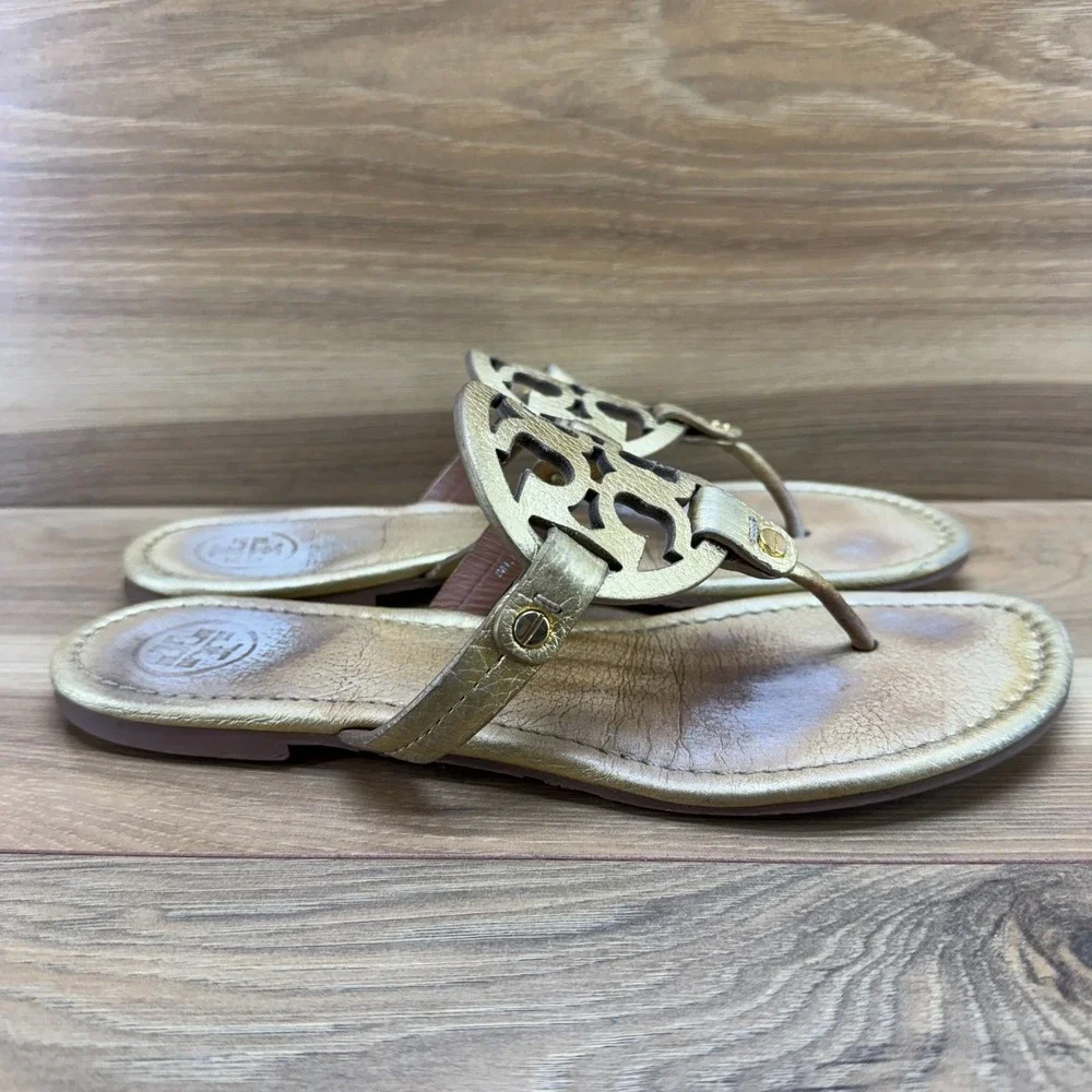 Tory Burch Miller Flip Flops 9 M Gold Pebble Leather Vacation Resort